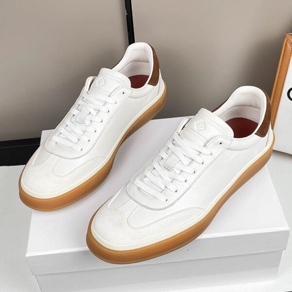 Fashion Men's High-Grade Cowhide Sneakers - Image 2