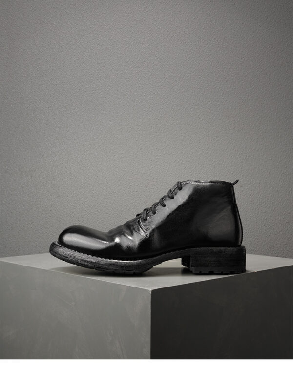 Washed Horse Leather Martin Boots Handmade Men's High Top Leather Shoes - Image 2