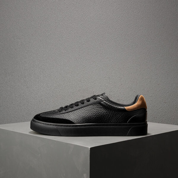 Genuine Leather Flat Casual Black Sneakers Breathable Lightweight Shoes For Men - Image 2