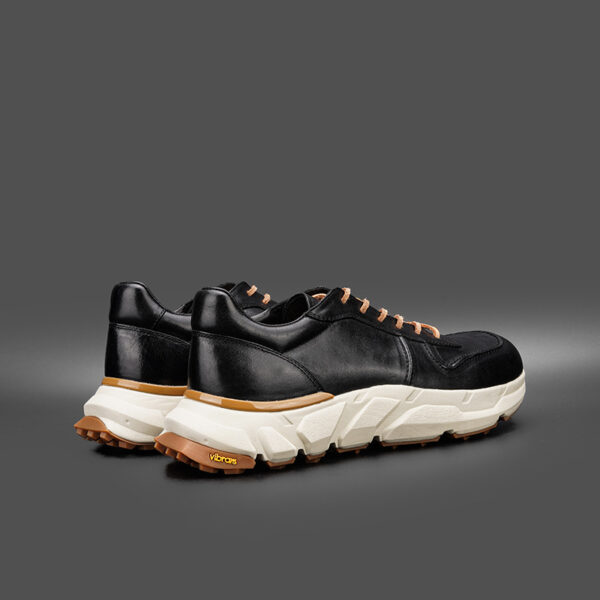 High-Grade Horse Leather Men's Sports Casual Shoes Lightweight Comfortable Breathable Shoes - Image 4