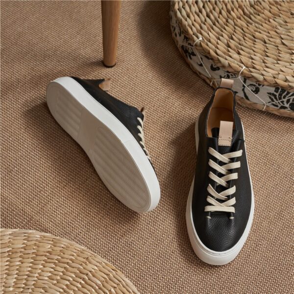 Men's Breathable High-End Casual Shoes Soft Leather Sneakers First Layer Of Cowhide
